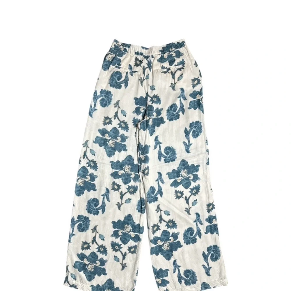 ANTHROPOLOGIE BLOCK PRINT GREEN AND WHITE SILKY TROUSERS SIZE MEDIUM TALL - Picture 2 of 12